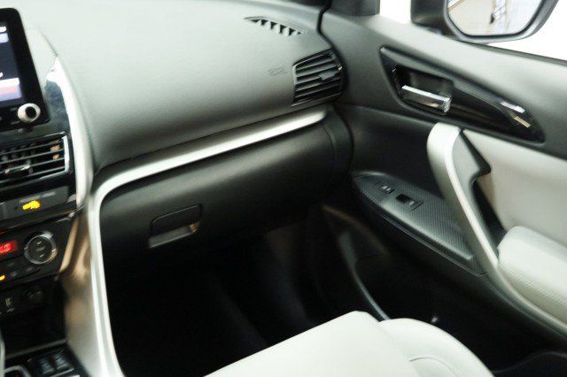 Used 2024 Mitsubishi Eclipse Cross SEL AWD/4WD image 26