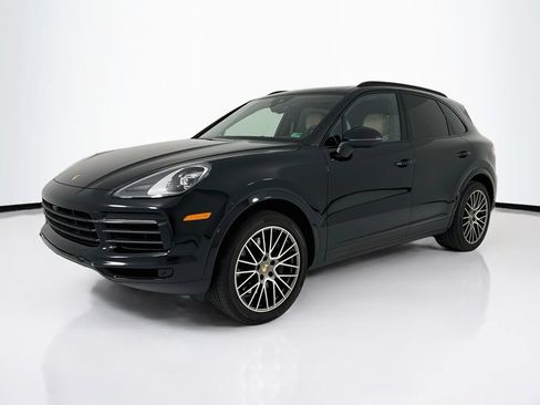 Certified 2023 Porsche Cayenne Platinum Edition AWD/4WD image 1