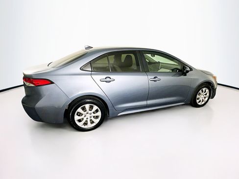 Used 2020 Toyota Corolla LE image 10
