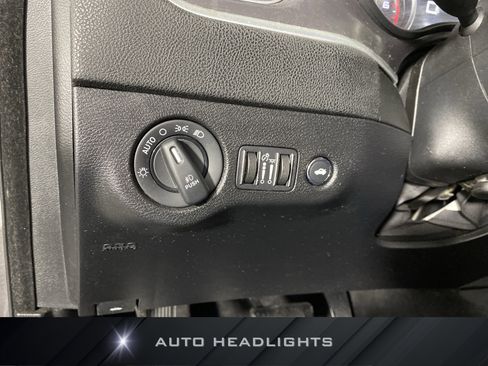 Used 2021 Dodge Charger SXT w/ Cold Weather Package image 25