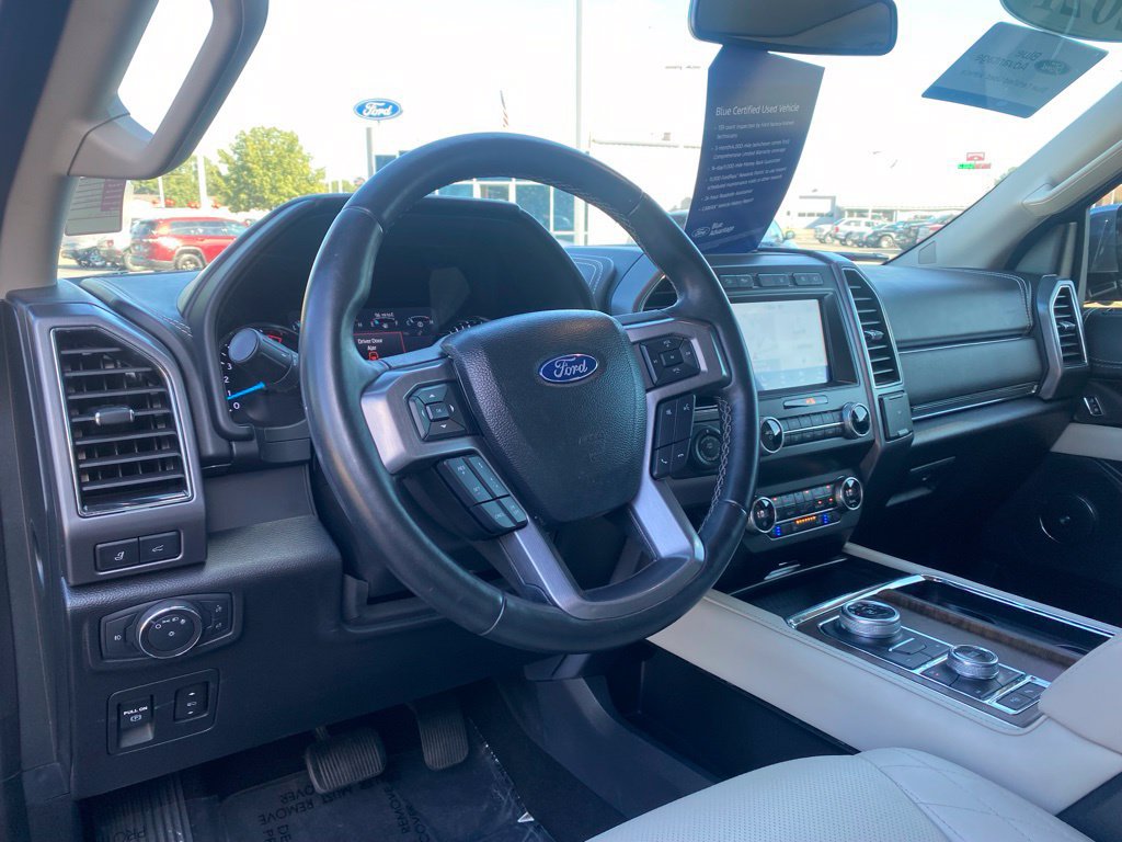 Used 2021 Ford Expedition Platinum AWD/4WD image 13