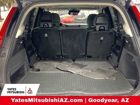 Used 2019 Volvo XC90 T6 Momentum w/ Protection Package Premier image 23