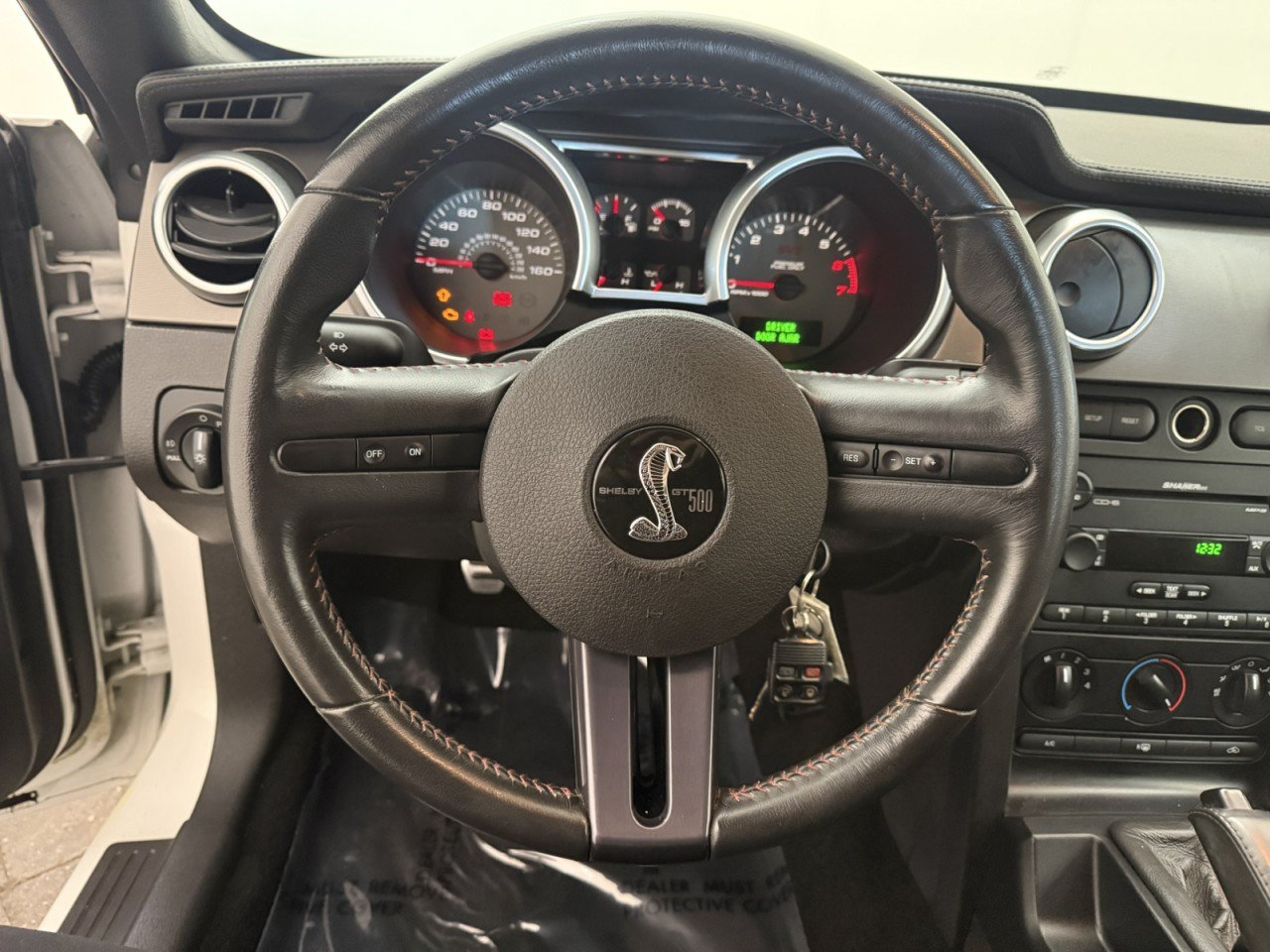 Used 2007 Ford Mustang Shelby GT500 RWD image 18