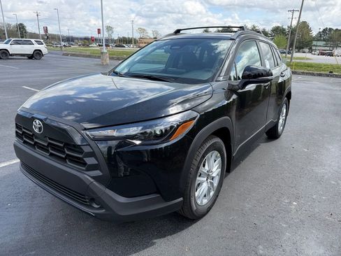 New 2026 Toyota Corolla Cross LE image 6