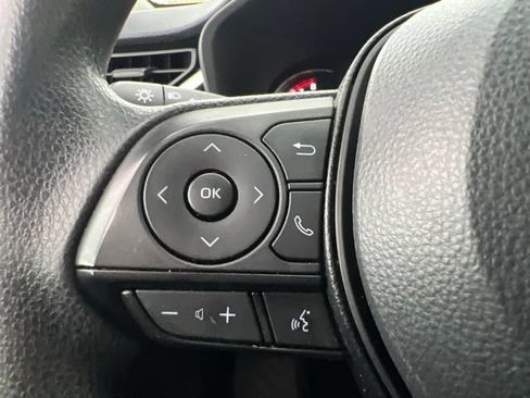 Used 2024 Toyota RAV4 XLE AWD/4WD image 23