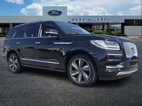 Certified 2019 Lincoln Navigator Reserve AWD/4WD image 7