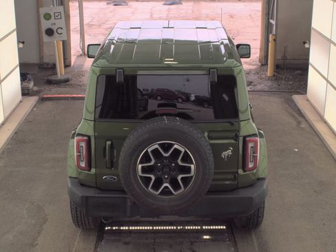 Used 2025 Ford Bronco Outer Banks image 17