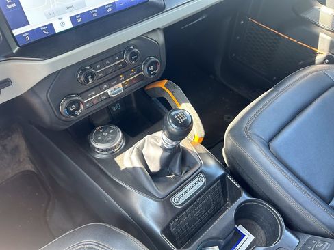 Used 2021 Ford Bronco Badlands AWD/4WD image 24