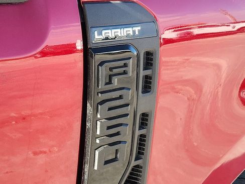 New 2025 Ford F250 Lariat w/ Lariat Ultimate Package AWD/4WD image 9
