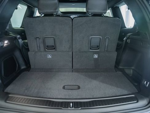 New 2026 Jeep Grand Cherokee L Limited AWD/4WD image 9