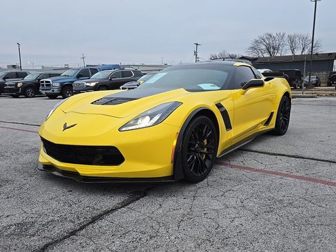 Used 2016 Chevrolet Corvette Z06 w/ 3LZ Preferred Equipment Group image 3