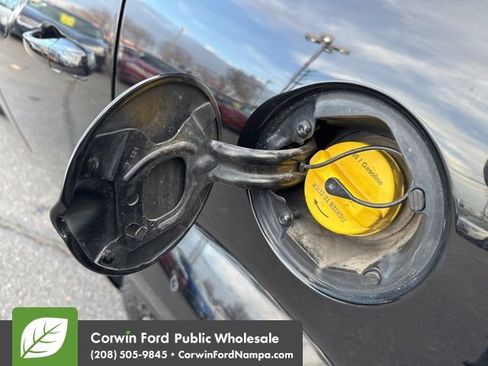 Used 2012 Dodge Avenger SE image 10