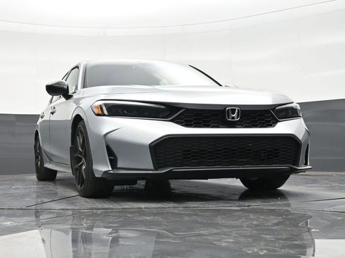 Used 2025 Honda Civic Sport image 26
