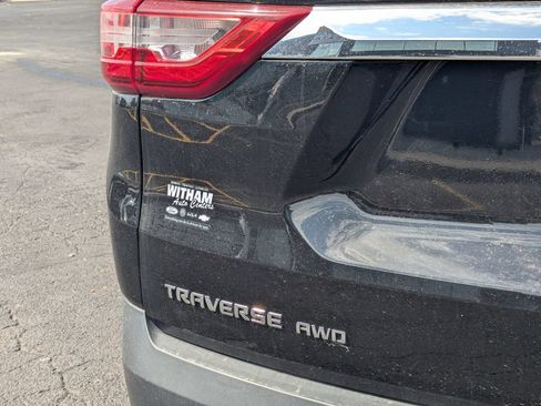 Used 2018 Chevrolet Traverse LT AWD/4WD image 4