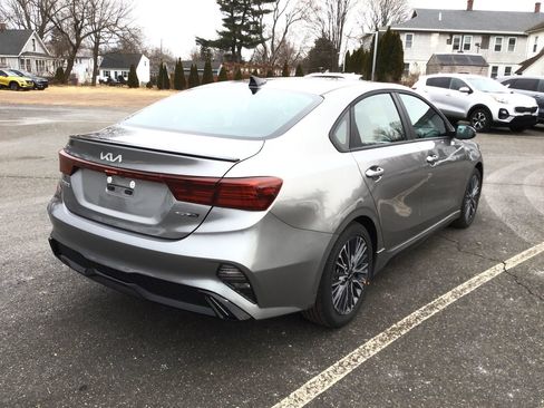 Used 2023 Kia Forte GT-Line w/ GT-Line Technology Package image 8