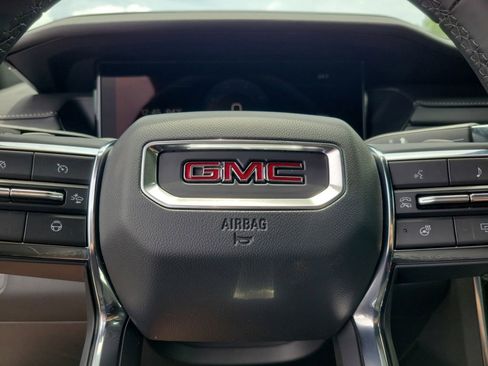New 2025 GMC Acadia Elevation w/ Super Cruise Package FWD image 18