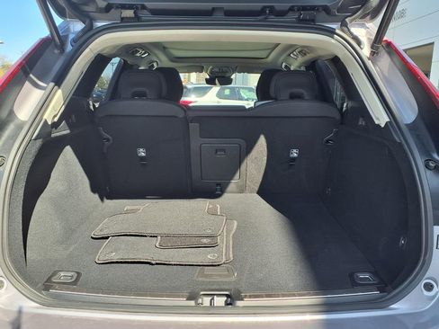 New 2026 Volvo XC60 B5 Plus w/ Climate Package AWD/4WD image 24