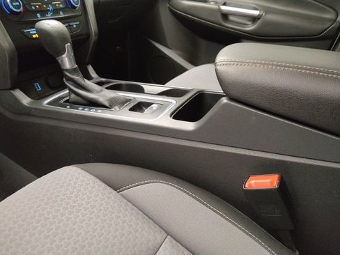 Used 2017 Ford Escape SE FWD image 26