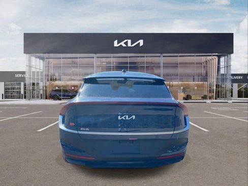 New 2025 Kia EV6 Light w/ Light LR Technology Package image 7