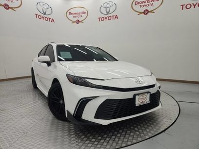 Used 2026 Toyota Camry SE w/ Convenience Package