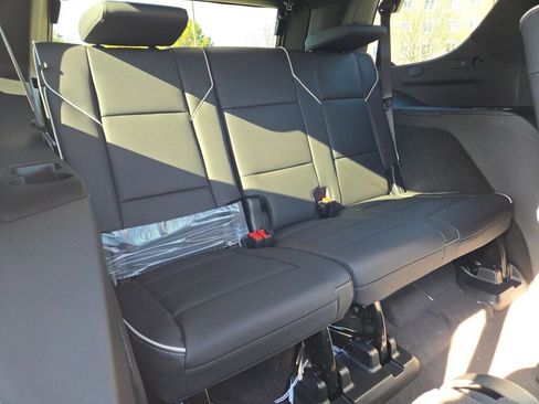 New 2026 Cadillac Escalade Luxury w/ Touring Package image 14