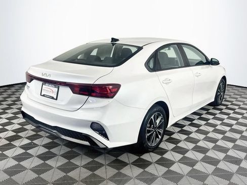Used 2023 Kia Forte LXS FWD image 8