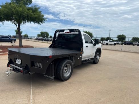 Used 2023 GMC Sierra 3500 Pro AWD/4WD image 5
