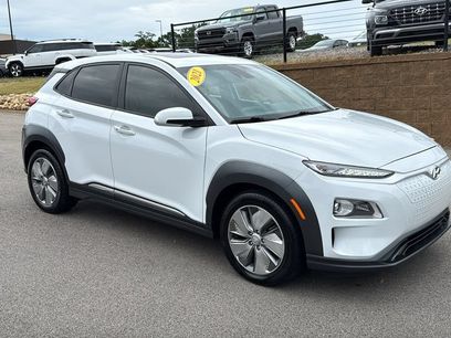 Certified 2021 Hyundai Kona Limited w/ Cargo Package