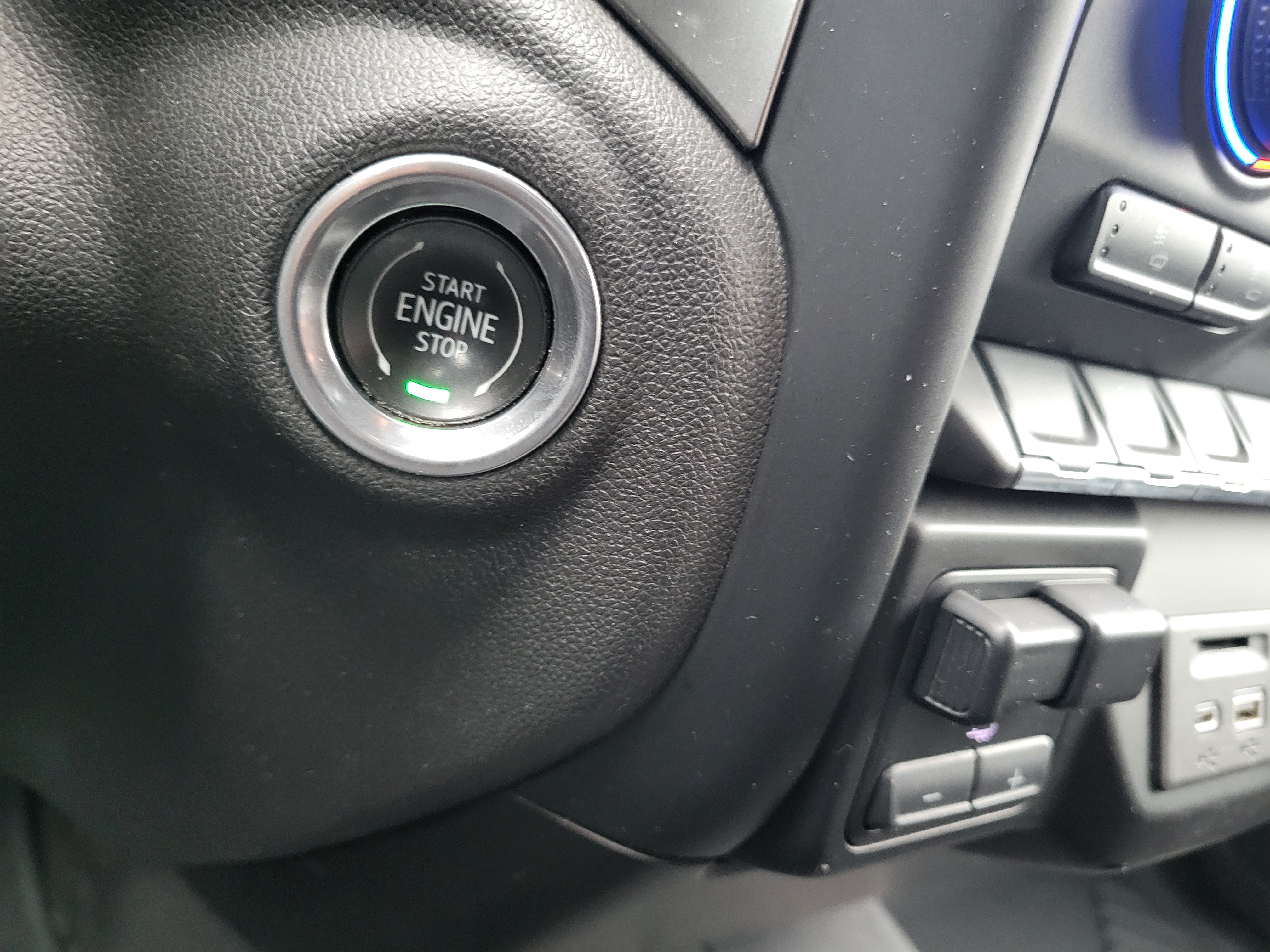 Certified 2020 Chevrolet Silverado 1500 LT w/ All-Star Edition AWD/4WD image 20
