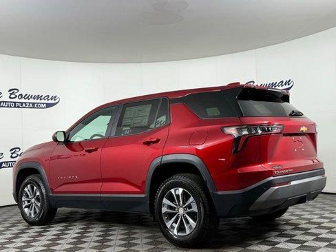 New 2026 Chevrolet Equinox LT w/ Convenience Package II image 8