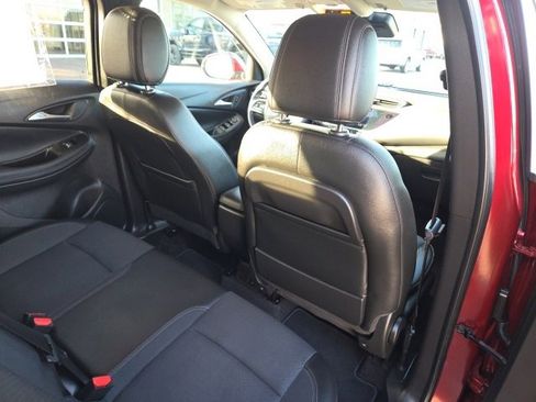 Used 2022 Buick Encore GX Preferred w/ Cold Weather Comfort Package image 35