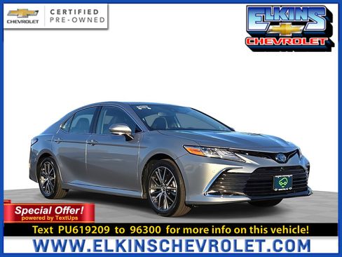 Used 2023 Toyota Camry XLE image 1