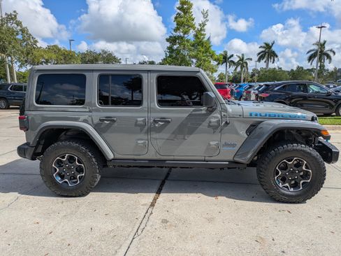 Used 2023 Jeep Wrangler Unlimited Rubicon 4xe w/ Steel Bumper Group AWD/4WD image 3