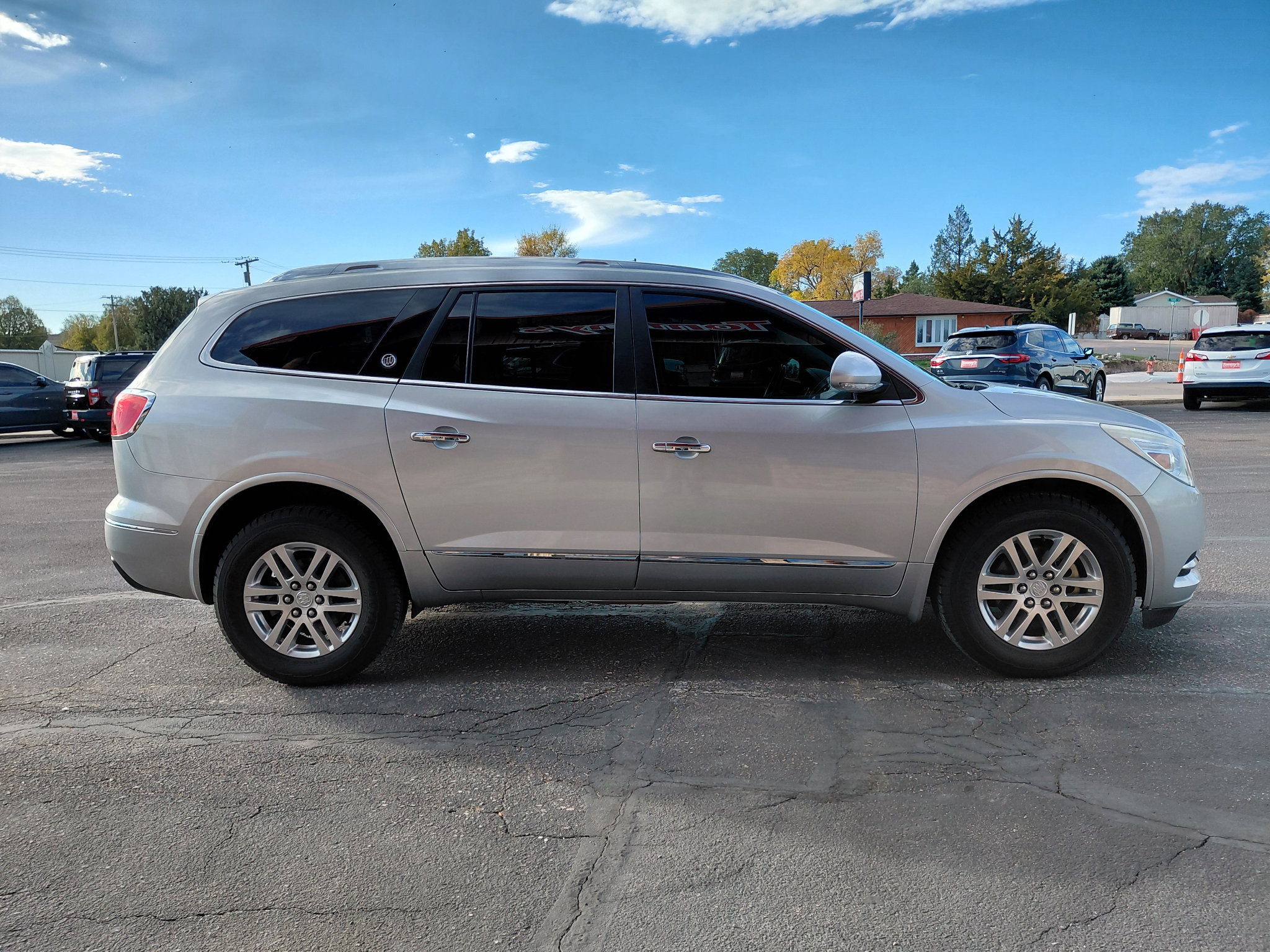 Used 2014 Buick Enclave Convenience FWD image 5