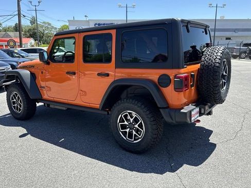 New 2026 Jeep Wrangler Unlimited Rubicon AWD/4WD image 18