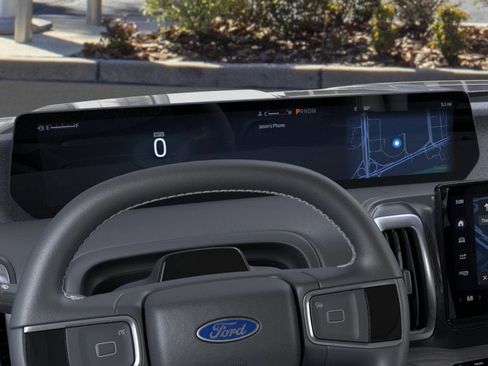 New 2026 Ford Expedition Platinum image 13