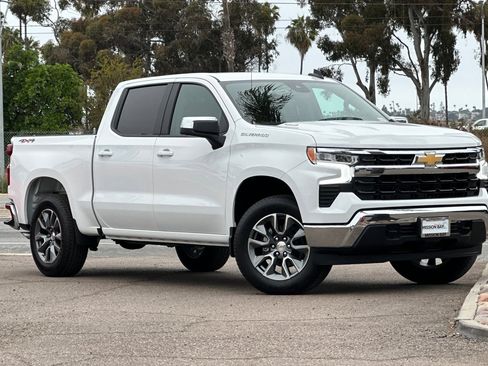 New 2025 Chevrolet Silverado 1500 LT image 2