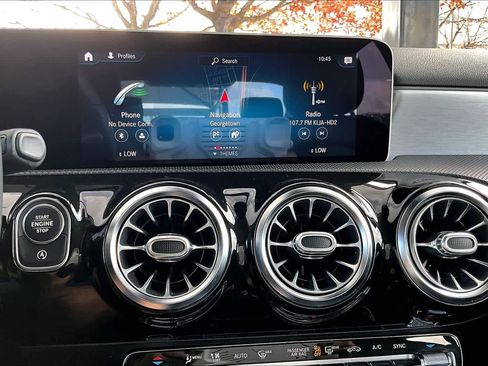 Used 2019 Mercedes-Benz A 220 4MATIC image 33