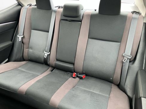 Used 2019 Toyota Corolla LE image 15