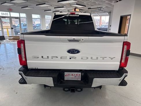 Used 2024 Ford F250 Lariat w/ Chrome Package image 12