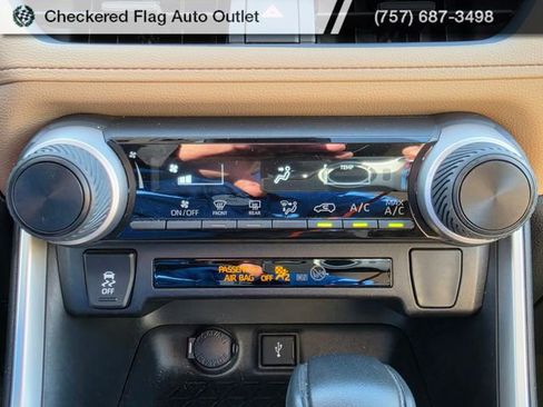 Used 2020 Toyota RAV4 LE w/ All Weather Liner Package image 18