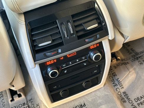 Used 2016 BMW X5 xDrive35d image 32