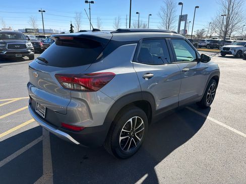 Used 2025 Chevrolet TrailBlazer LT image 7