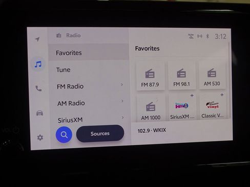 Used 2023 Toyota Corolla LE image 31