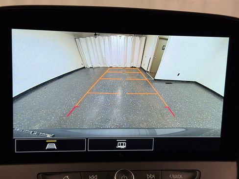 Used 2025 Chevrolet Blazer LT image 16