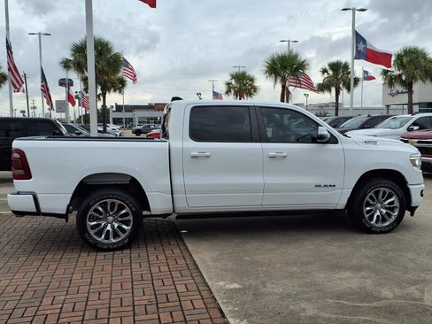 Used 2023 RAM 1500 Laramie AWD/4WD image 4