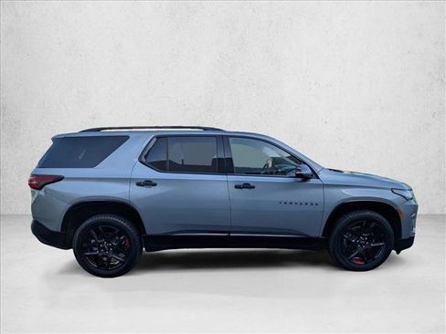 Used 2023 Chevrolet Traverse Premier w/ Redline Edition AWD/4WD image 4