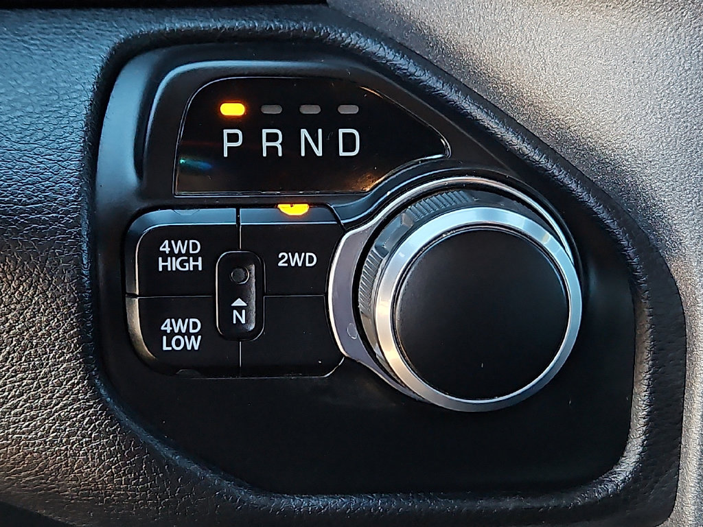 Used 2024 RAM 2500 Tradesman w/ Chrome Appearance Group AWD/4WD image 25