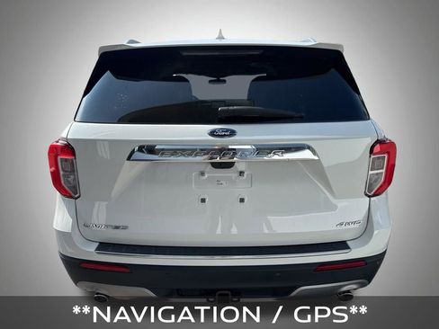 Used 2022 Ford Explorer Limited w/ Equipment Group 301A AWD/4WD image 4