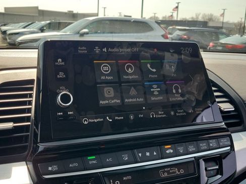 New 2026 Honda Odyssey Touring image 22